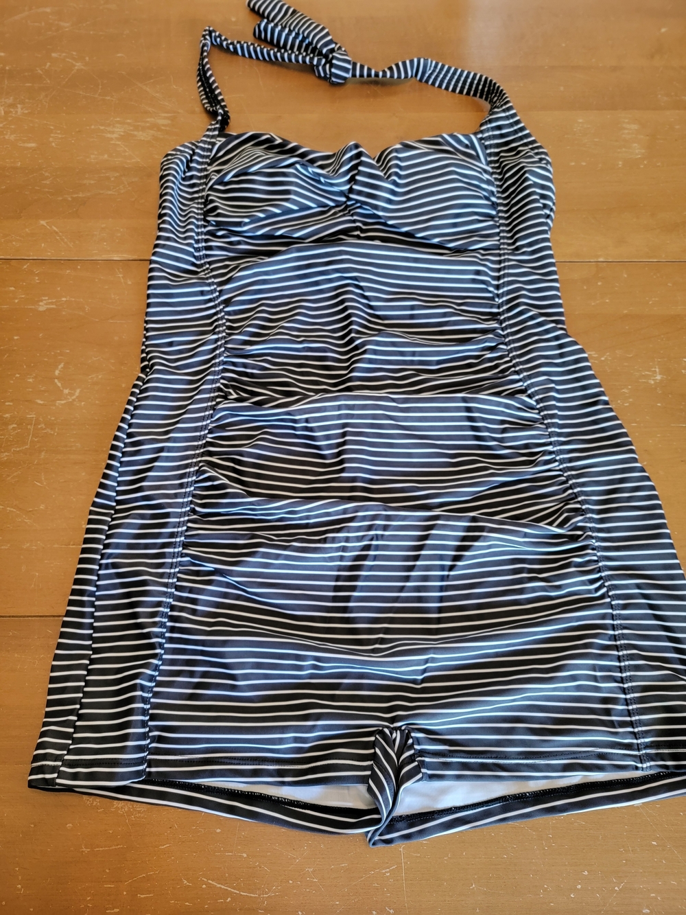 Striped Black & White One-Piece Swim Romper Halter Tie And Boy Shorts Sz L NWT